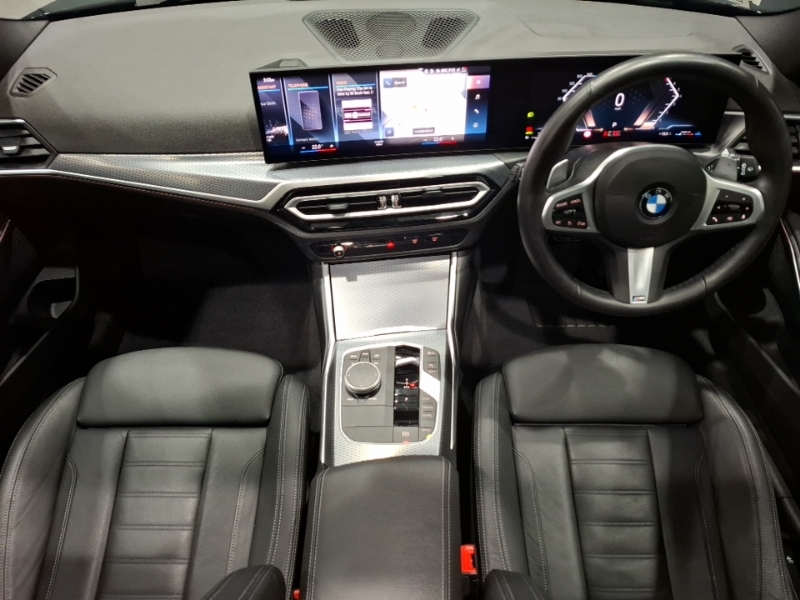 BMW 3 Series 320I M Sport Step YA24VHX Black #3