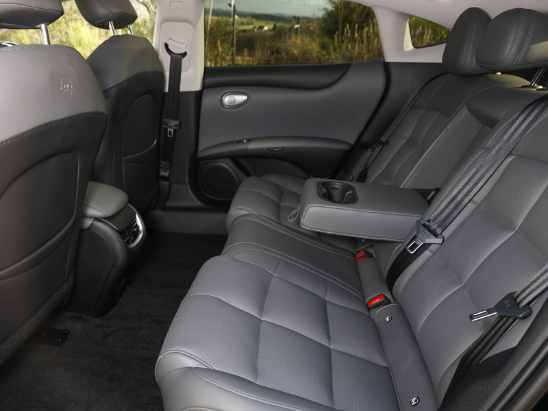 Citroen Grand C4 SpaceTourer 1.2 Puretech 130 Shine Eat8 Black #6