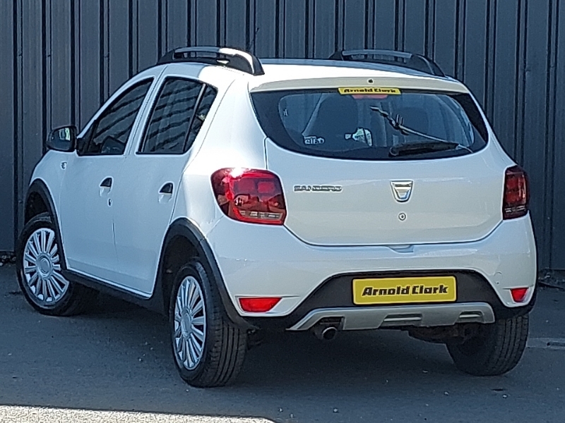 Dacia Sandero Stepway 0.9 Tce Ambiance SD67TXU White #2