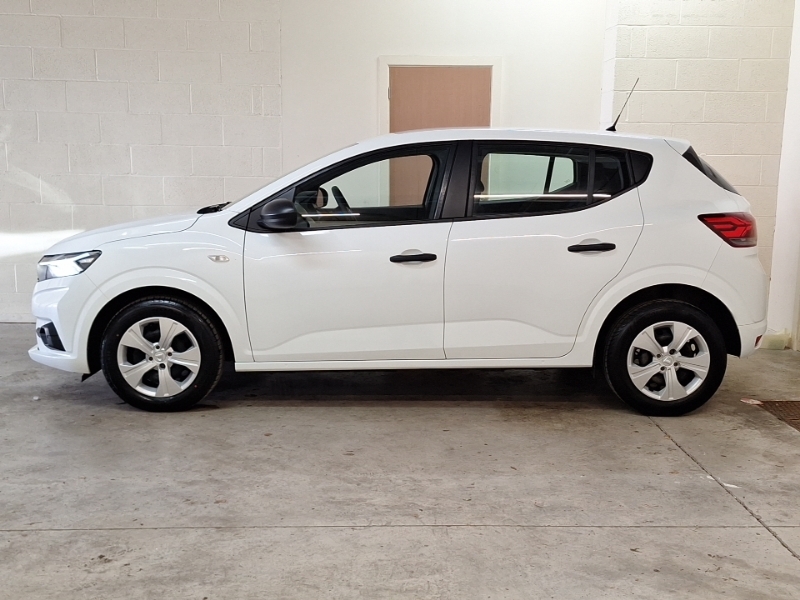 Dacia Sandero 1.0 Sce Essential DG22BHY White #4