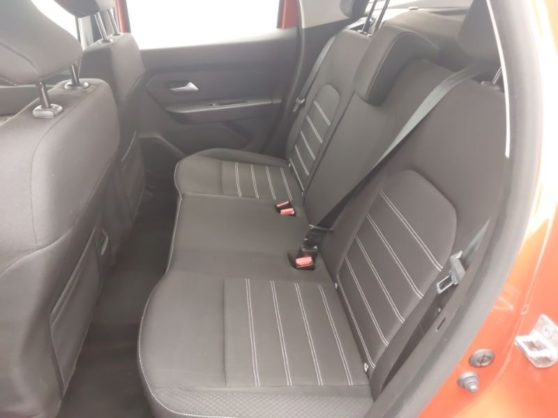 Dacia Duster 1.0 Tce 100 Bi-fuel Comfort SK72WSF Orange #6