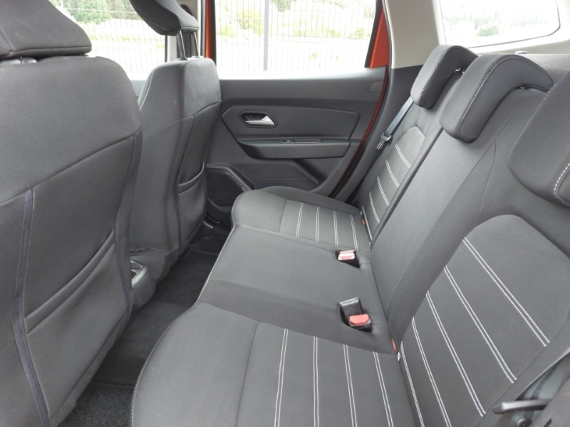 Dacia Duster 1.0 Tce 90 Expression SE73PDU Orange #6