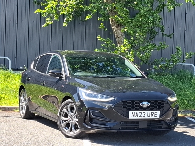 Ford Focus 1.0 Ecoboost Hybrid Mhev 155 St-line Black