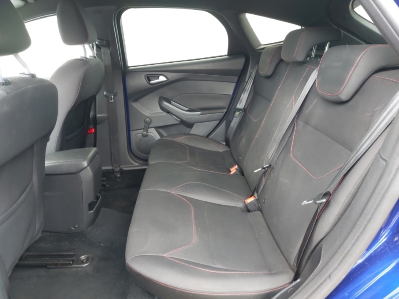 Ford Focus 1.0 Ecoboost 125 St-line HV17XFP Blue #6