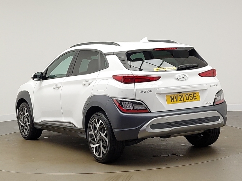 Hyundai Kona 1.6 Gdi Hybrid Premium Dct White