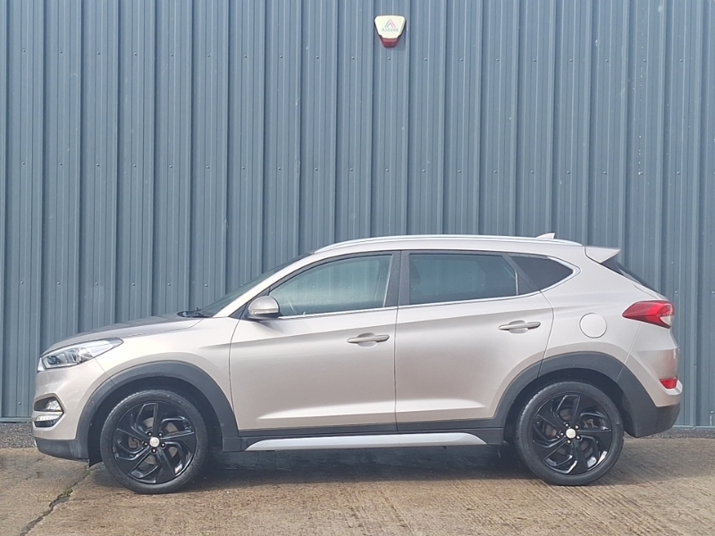 Hyundai Tucson 1.7 Crdi Blue Drive Premium 2Wd Dct SX17CWA Gold #4