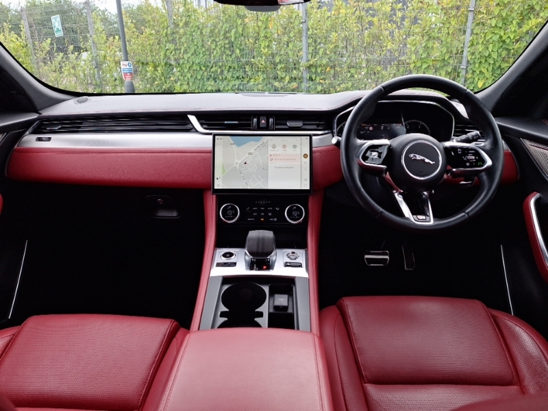 Jaguar F-Pace 2.0 D200 R-dynamic Se Awd FG23ZXU Grey #3