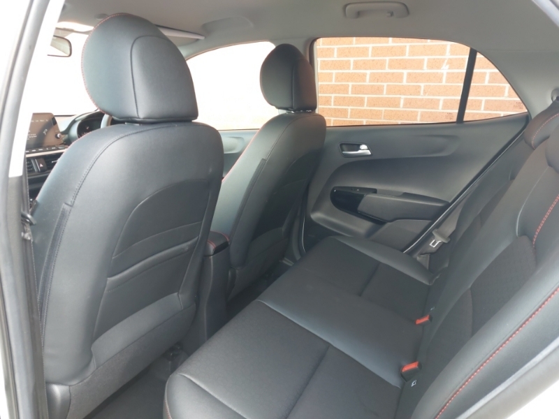 Kia Picanto 1.0 Gt-line 4 Seats SR23DVH White #6