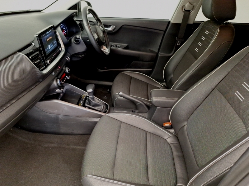 Kia Stonic 1.0T Gdi 48V Gt-line S Dct GY23LOH White #5