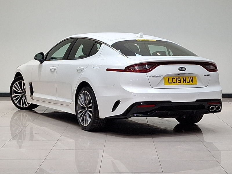 Kia Stinger 2.2 Crdi Gt-line White #2