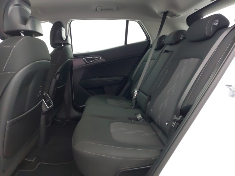 Kia Sportage 1.6T Gdi Pure KP75LKF White #6