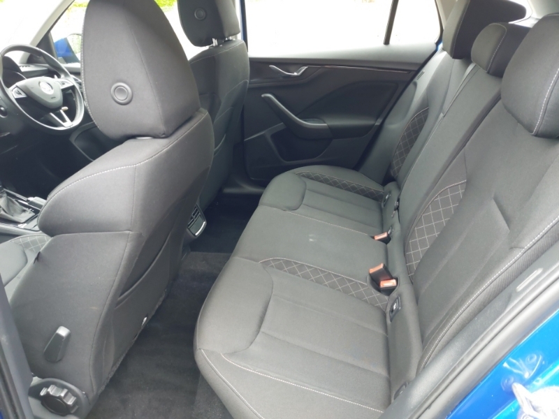 Skoda Kamiq 1.0 Tsi Se Dsg Blue #6