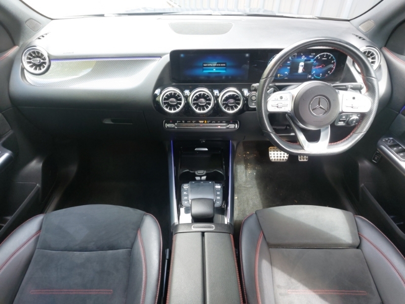 Mercedes-Benz GLA Class Gla 180 Amg Line Premium DK71LYS Blue #3