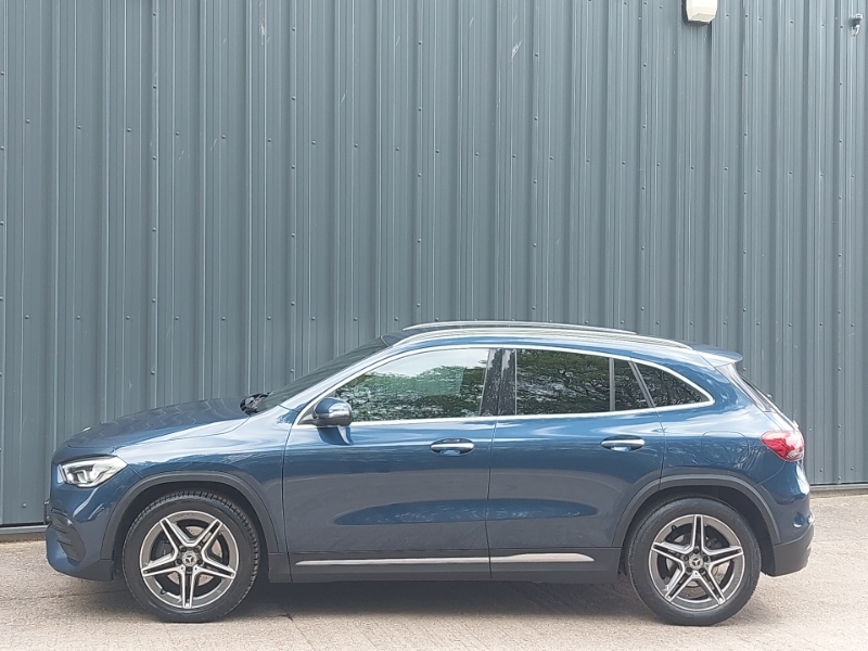 Mercedes-Benz GLA Class Gla 180 Amg Line Premium DK71LYS Blue #4