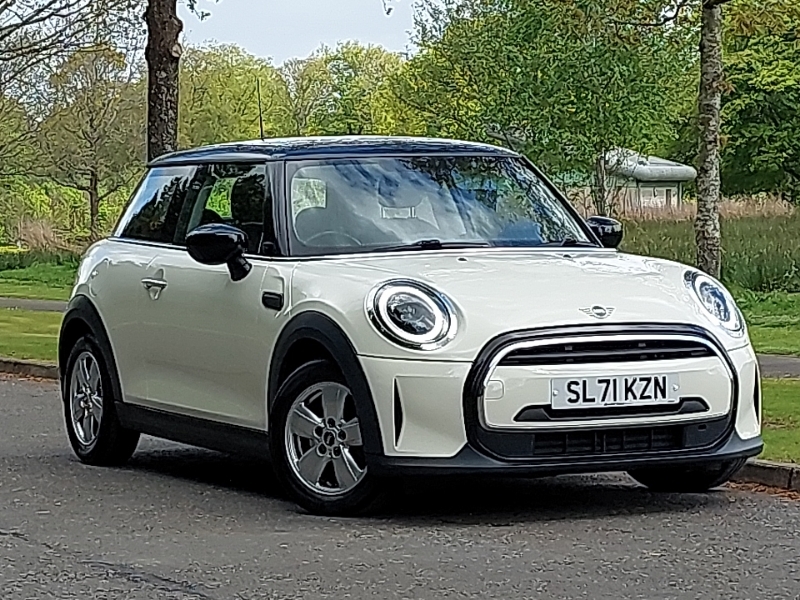 Mini Hatch 1.5 Cooper Classic White