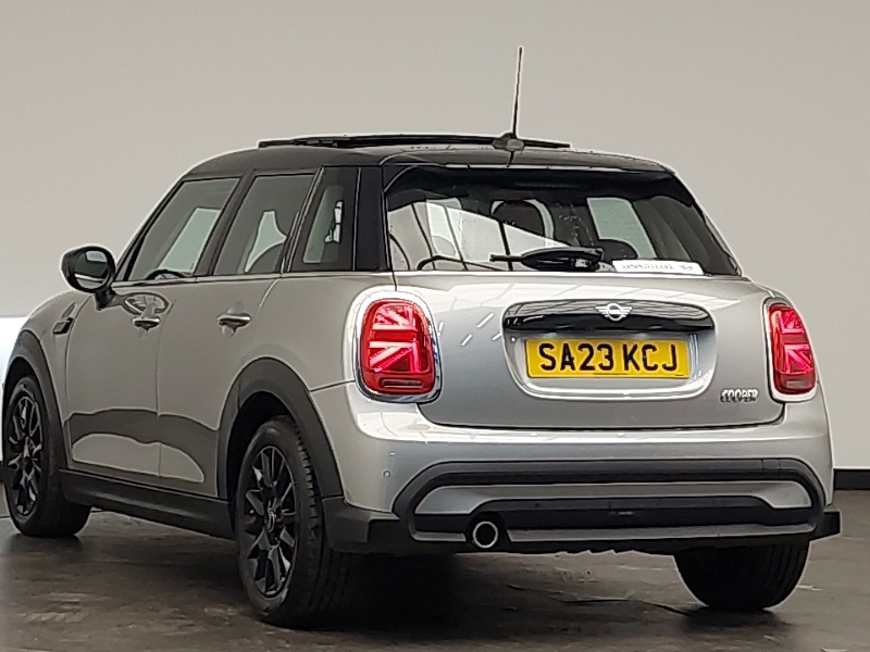 Mini Hatch 1.5 Cooper Classic Premium Plus SA23KCJ Silver #2