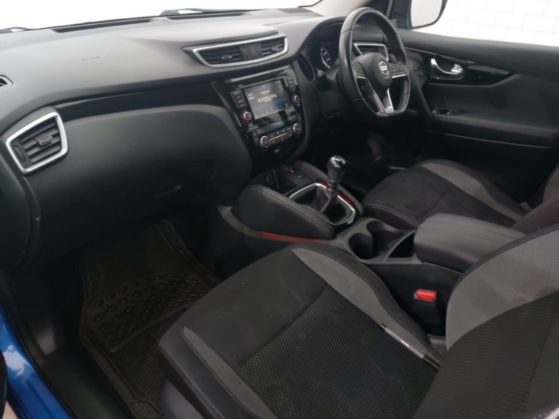 Nissan Qashqai 1.3 Dig-t 160 Acenta Premium DC19AZF Blue #5