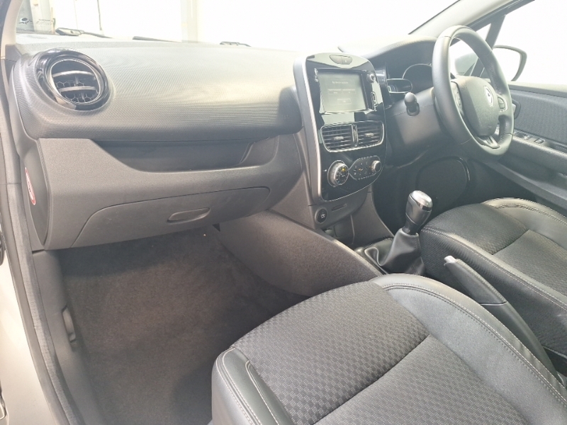 Renault Clio 0.9 Tce 90 Gt Line HK19JYN Silver #5