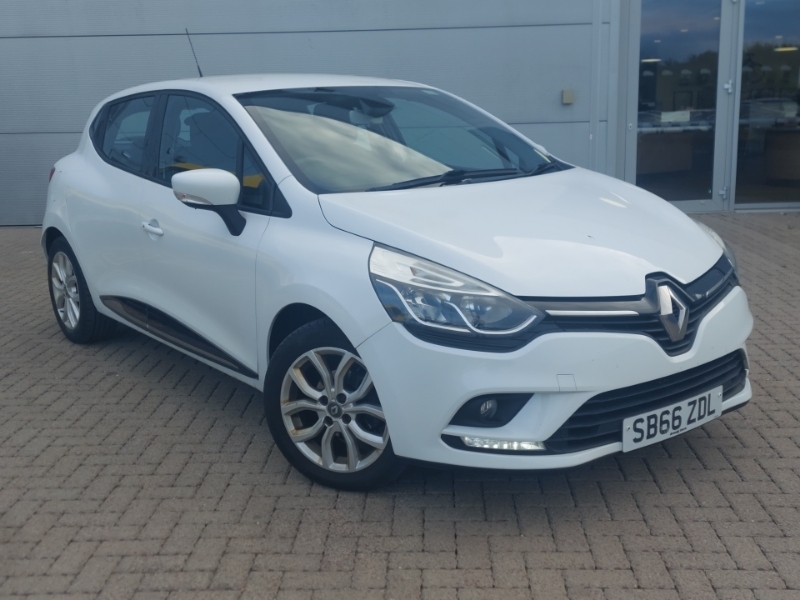 Renault Clio 1.2 16V Dynamique Nav White
