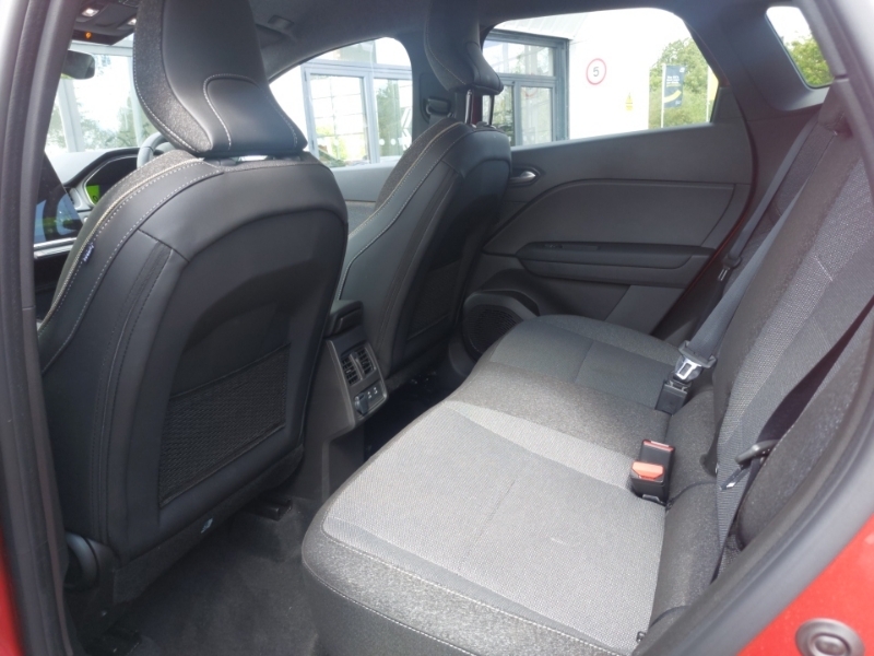Renault Symbioz 1.3 Tce 140 Techno HK75WBJ Red #6