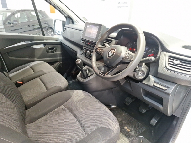 Renault Trafic Sl30 Blue Dci 130 Advance Van SH24RDX White #3