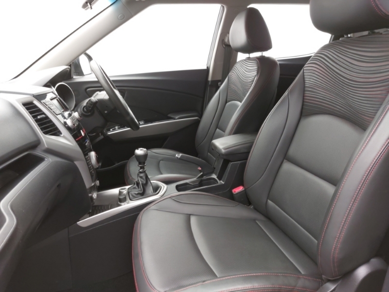 SsangYong Tivoli 1.6 Ex DS70OER Grey #5