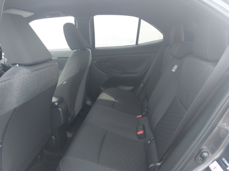 Toyota Yaris Cross 1.5 Hybrid Design Cvt NA23TSV Grey #6