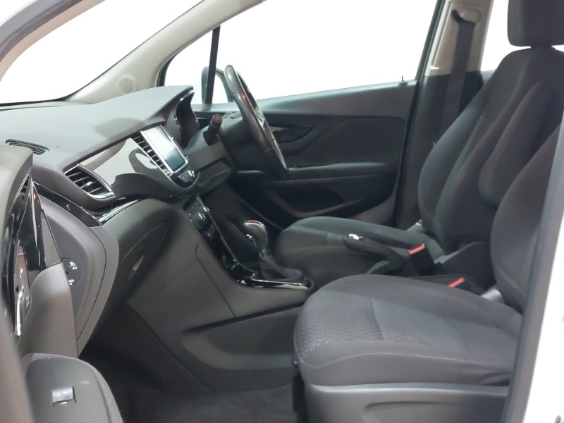 Vauxhall Mokka X 1.4T Design Nav SF19WSA White #5