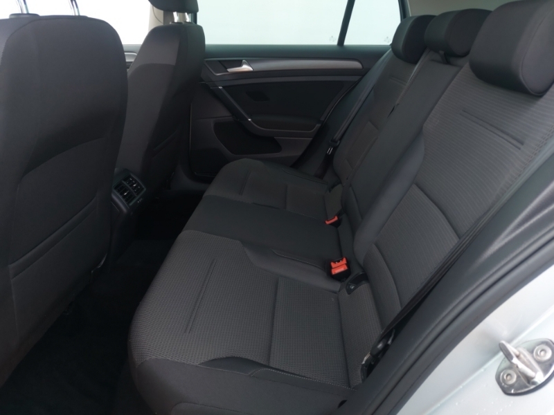 Volkswagen Golf 1.5 Tsi Evo Match SJ19YNG Silver #6