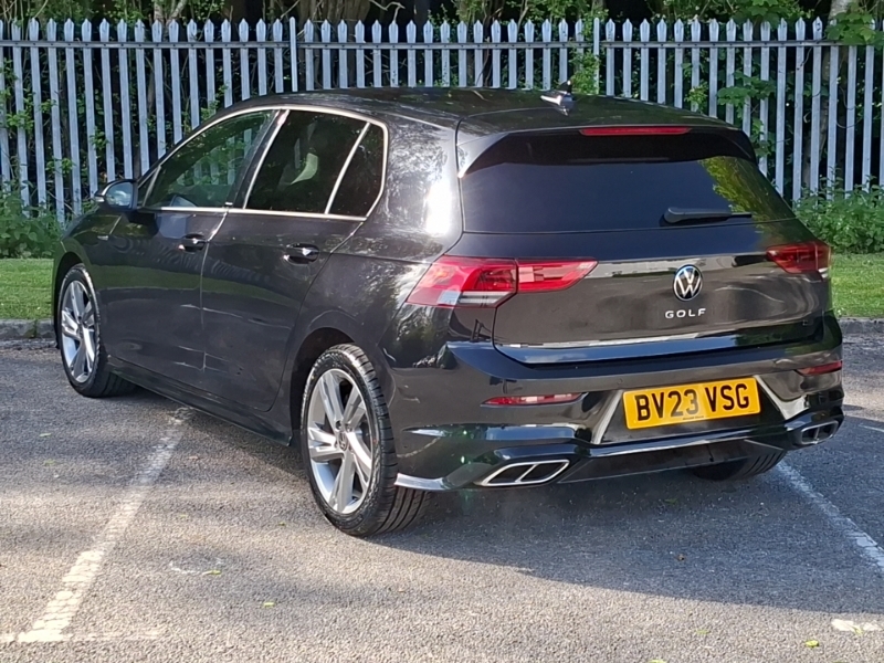 Volkswagen Golf 1.5 Tsi R-line BV23VSG Black #2