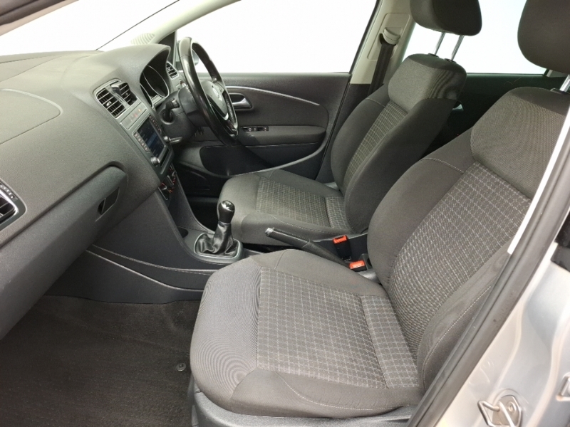 Volkswagen Polo 1.2 Tsi Match Edition GJ67KGX Silver #5
