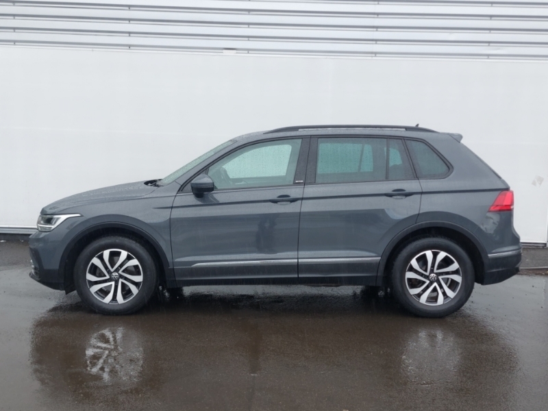 Volkswagen Tiguan 1.5 Tsi 150 Active SH21VMJ Grey #4