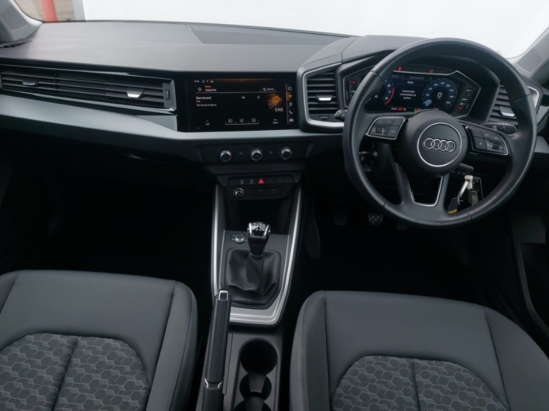 Audi A1 25 Tfsi Sport SL23UKV White #3