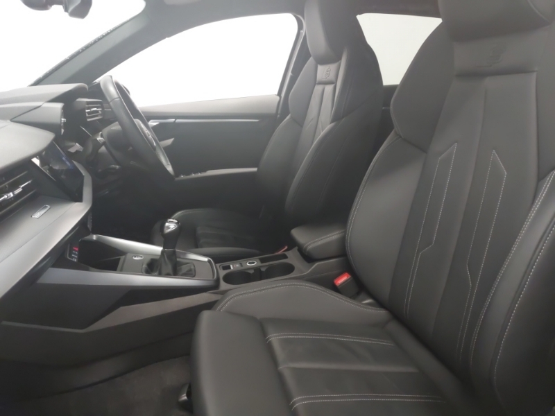 Audi A3 30 Tfsi S Line SE23VRF Black #5