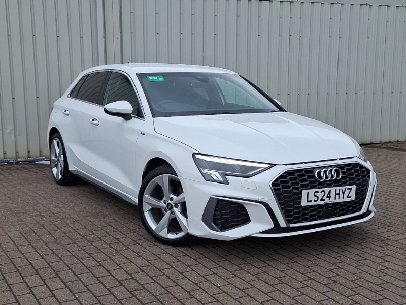 Audi A3 30 Tfsi S Line White