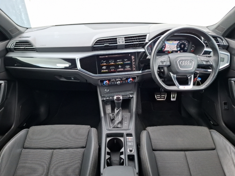 Audi Q3 35 Tfsi Black Edition S Tronic SV22YJZ Black #3