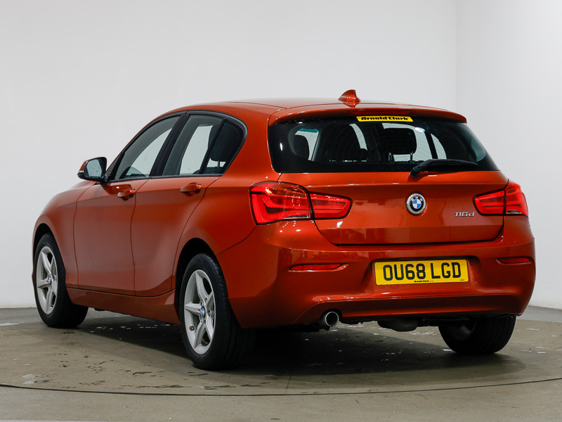 BMW 1 Series 116D Se Business Navservotronic OU68LGD Orange #2