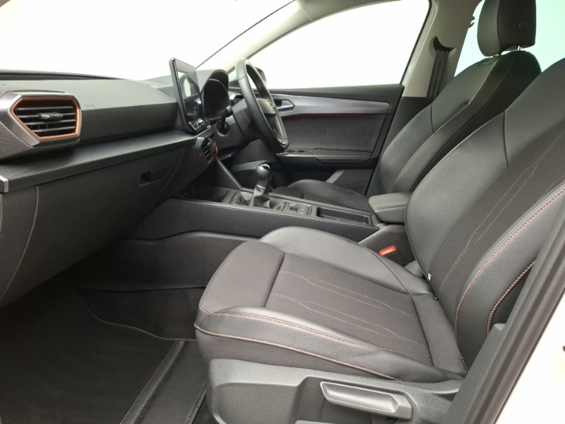 Cupra Leon 1.5 Tsi V1 YR24WZF White #5