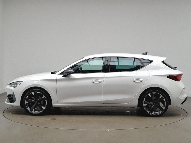 Cupra Leon 1.5 Tsi V1 YR24WZF White #4