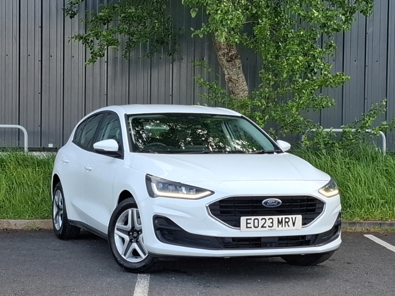 Ford Focus 1.0 Ecoboost Hybrid Mhev Trend White
