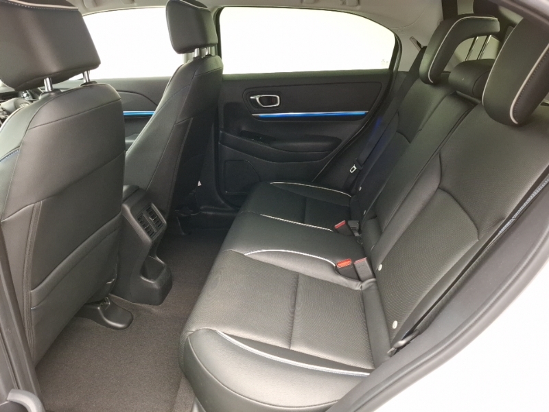 Honda e:Ny1 150Kw Elegance 69Kwh YK24OWB White #6