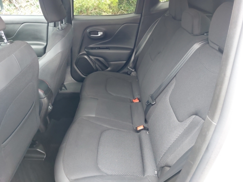 Jeep Renegade 1.3 T4 Gse Night Eagle II Ddct LO70NTT White #6