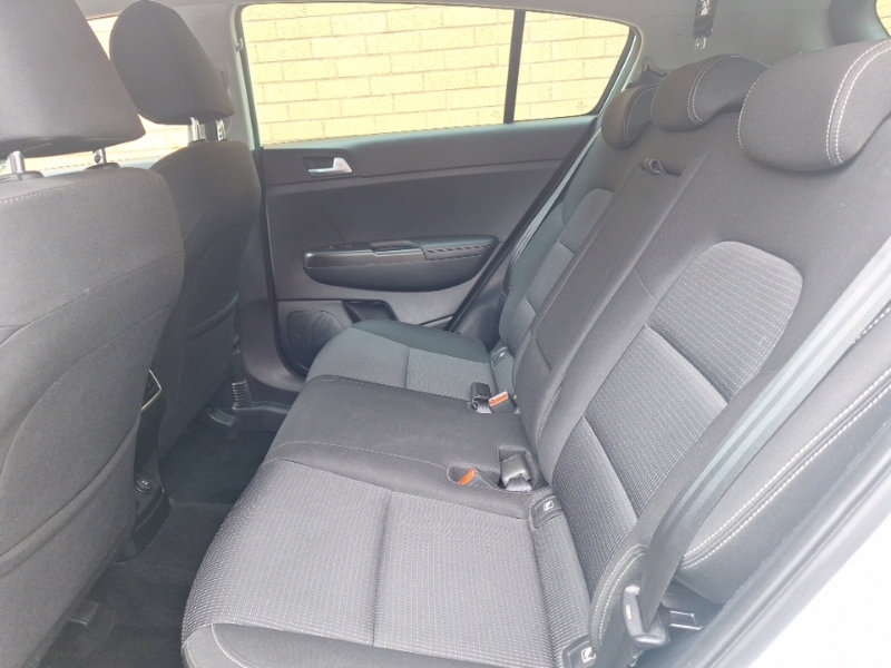 Kia Sportage 1.6 Gdi Isg 2 LC21JWE White #6