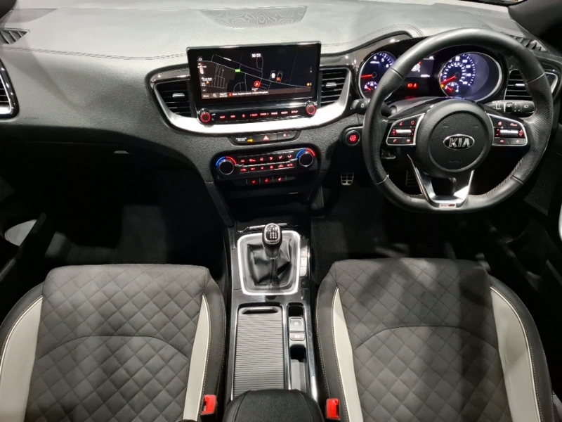 Kia Proceed 1.5T Gdi Isg Gt-line MD21NHF Black #3