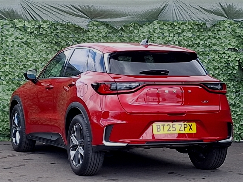 Lexus LBX 1.5 Takumi E-cvt BT25ZPX Red #2