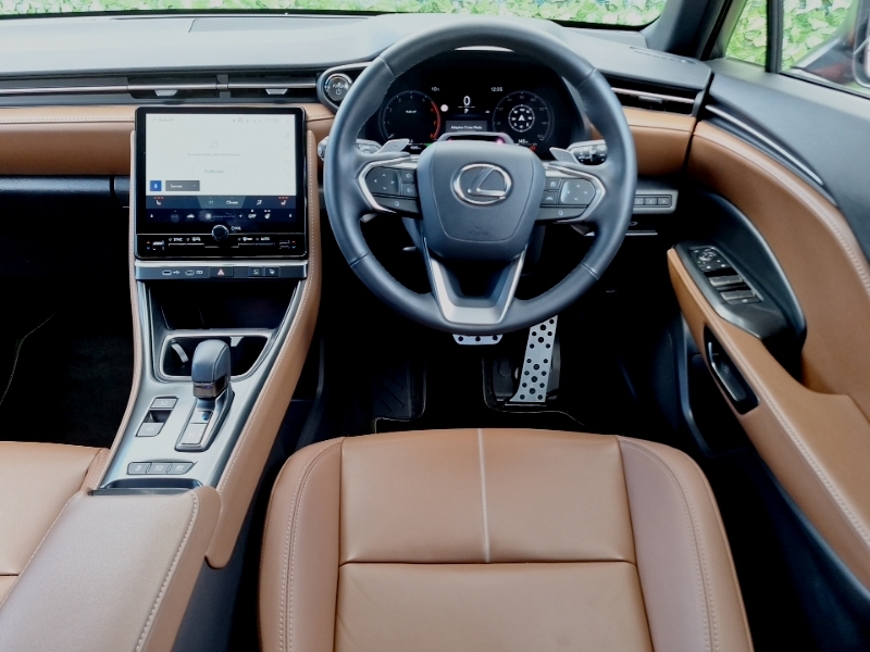 Lexus LBX 1.5 Takumi E-cvt BT25ZPX Red #5