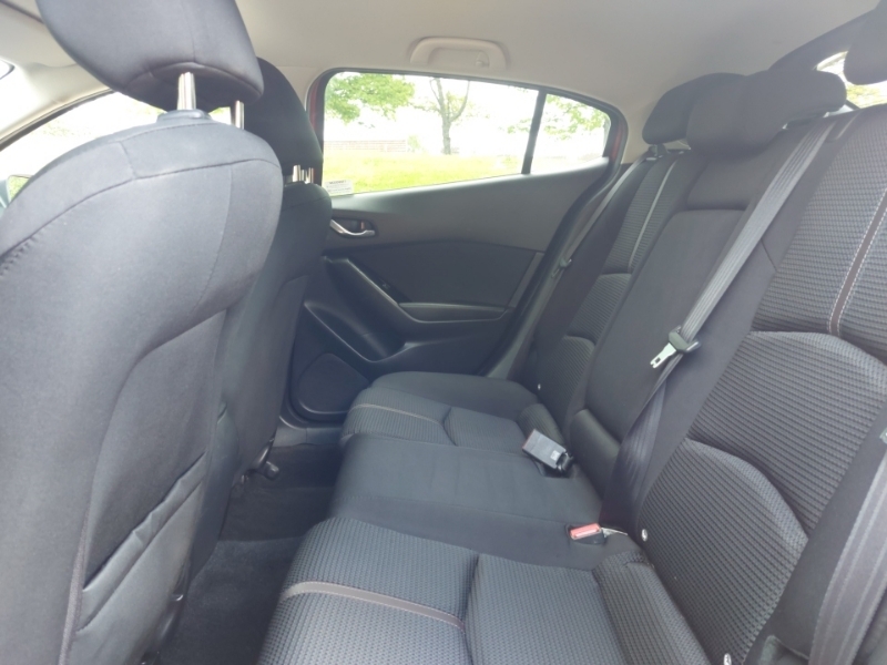 Mazda 3 2.0 Sport Black DK68GBV Red #6