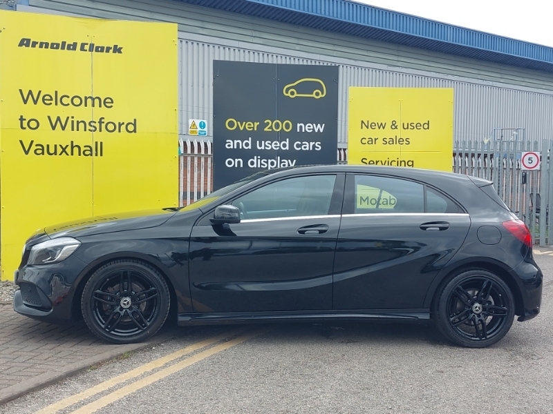 Mercedes-Benz A Class A180 Amg Line Premium SG18FTN Black #4