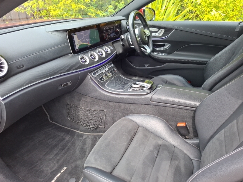 Mercedes-Benz E Class E220d Amg Line 9G-tronic Red #5