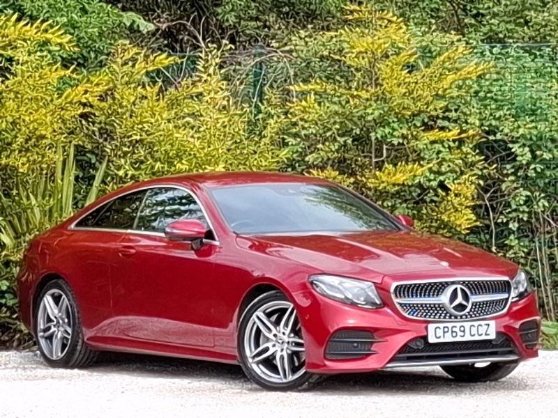 Mercedes-Benz E Class E220d Amg Line 9G-tronic Red